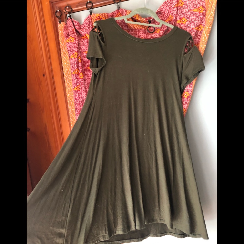 Alya dress